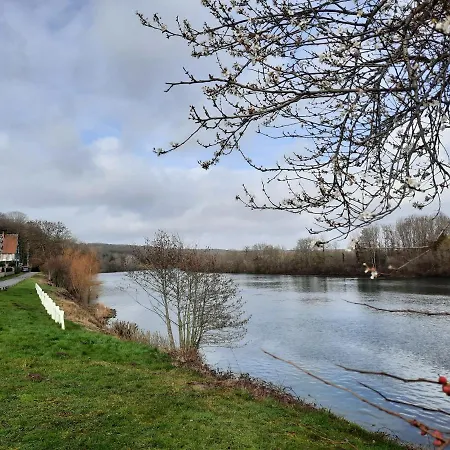 La Seine, Entre Riviere Et Foret De Fontainebleau Bois-le-Roi  Exterior photo